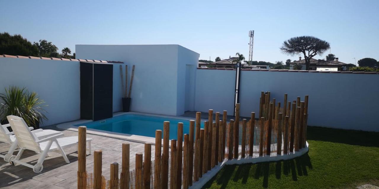 奇克拉纳－德拉弗龙特拉Palapa Beach , Chalet Con Piscina Privada Y Muy Cerca Del Mar别墅 外观 照片